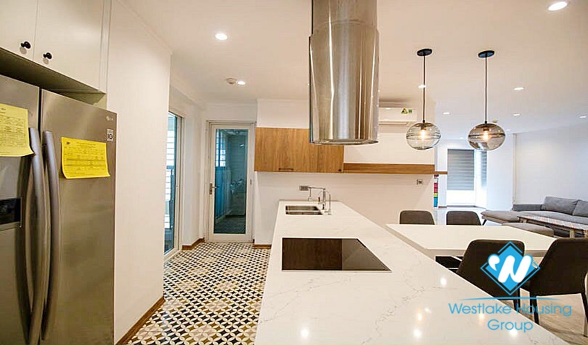 Fully furnished apartment high floor 2 bedrooms open kitchen only at L tower Ciputra